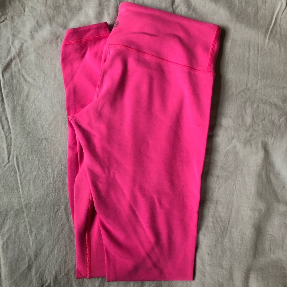 Women’s Lululemon leggings. Size 8.